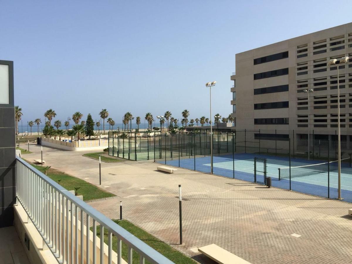 Apartamento Lujo, Primera Linea Playa, Garaje, Wifi, Piscina Climatizada Roquetas de Mar Exteriér fotografie